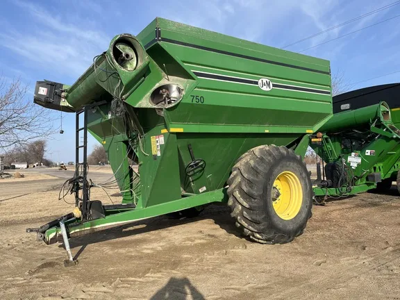 2002 J&M 750-18