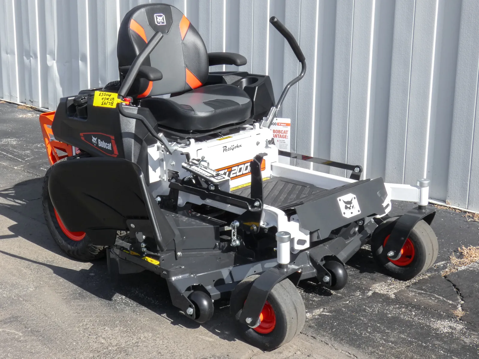 2026 Bobcat ZT2052SD