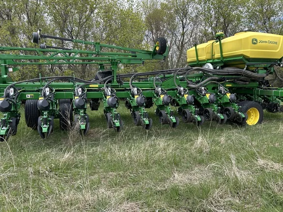 2026 John Deere DB60