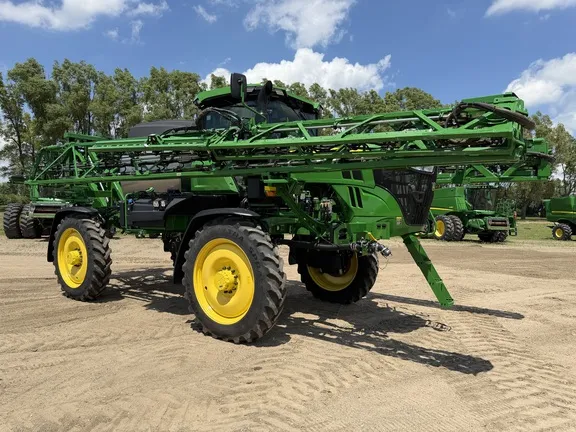 2025 John Deere 412R