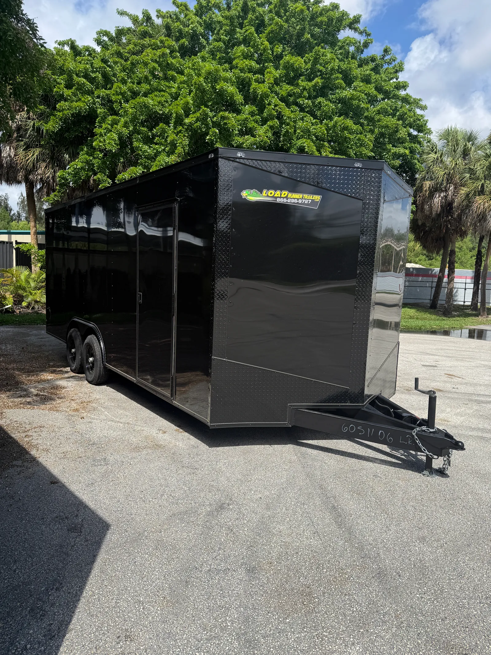 2026 Hook & Line EV8.5-20T5-R