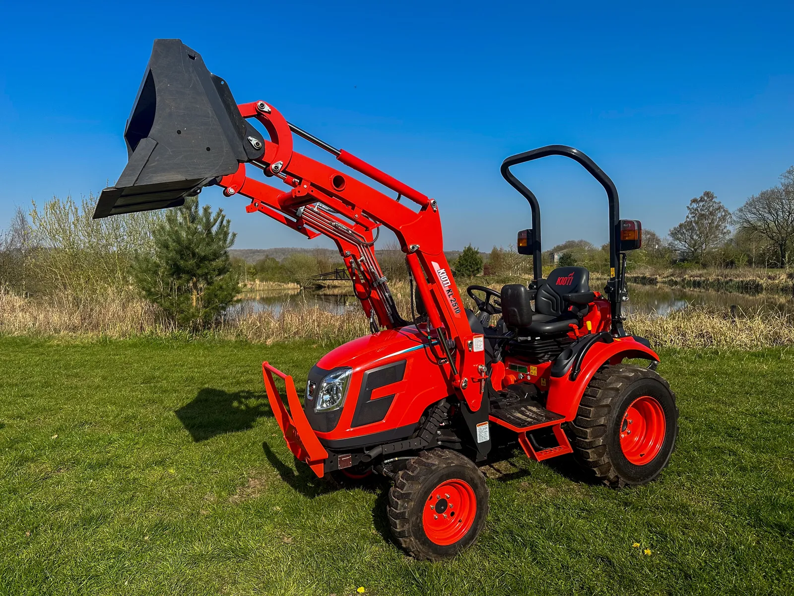 Used Kioti CX2510 Compact Tractor with Front Loader