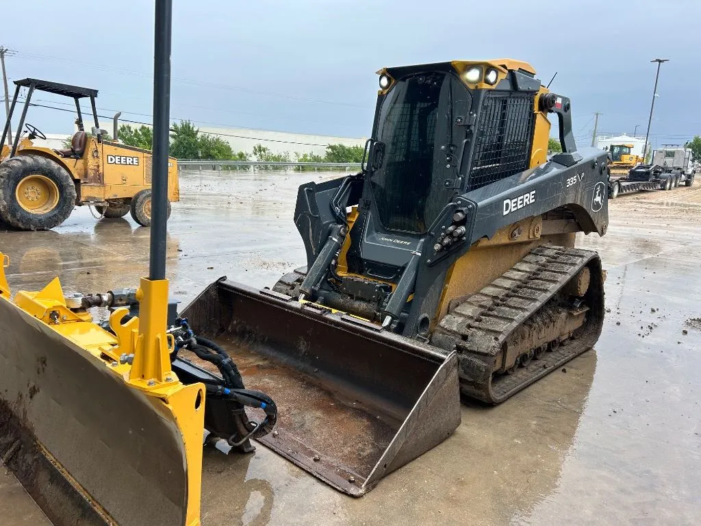 2025 John Deere 335P