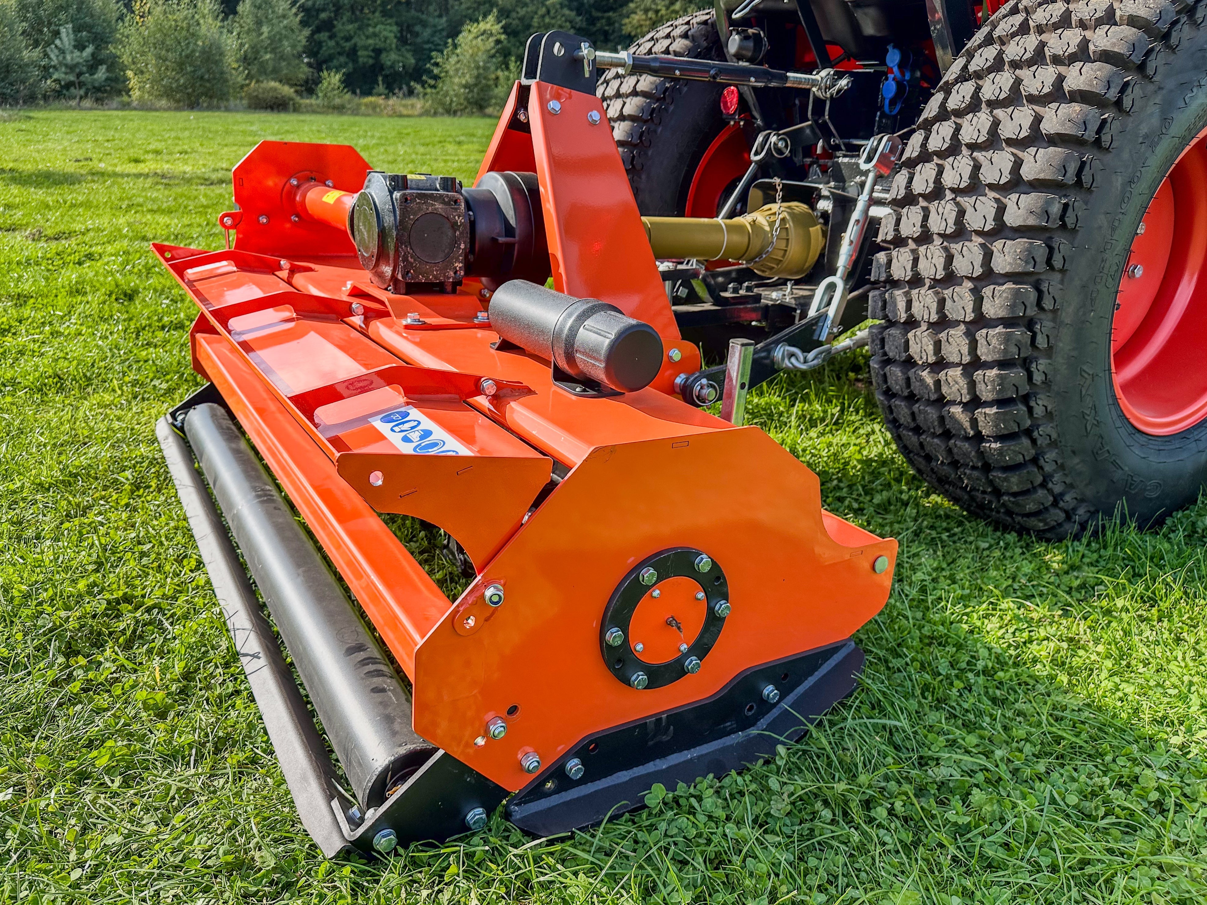 Choosing the Right Flail Mower for Your Compact Tractor